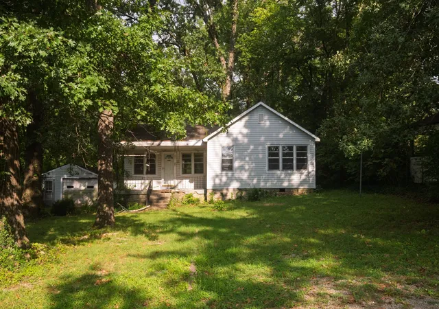 Photo 3 of Sale Pending at 143 Hillcrest Dr, Madison, TN 37115 | MLS# 3500948 | Listing updated on 2026-09-11