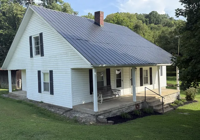 Photo 3 of Single family home for sale at 328 Young Branch Rd, Dixon Springs, TN 37057 | MLS# 3513661 | Listing updated on 2026-09-10