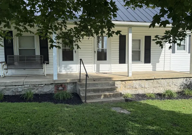 Photo 4 of Single family home for sale at 328 Young Branch Rd, Dixon Springs, TN 37057 | MLS# 3513661 | Listing updated on 2026-09-10