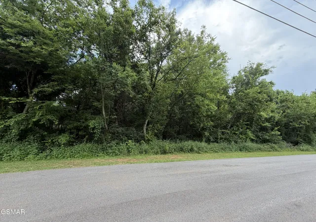Photo 3 of Land for sale at 15 Sunrise Blvd, Kodak, TN 37764 | MLS# 3500987 | Listing updated on 2026-09-12