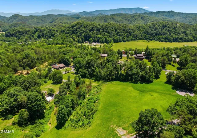 Photo 3 of Land for sale at 75 Max Ridge Ln, Sevierville, TN 37862 | MLS# 3501089 | Listing updated on 2026-09-11