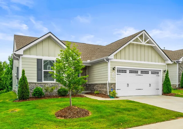 Photo 3 of Single family home for sale at 396 Streamview Dr, White House, TN 37188 | MLS# 3501260 | Listing updated on 2026-09-13