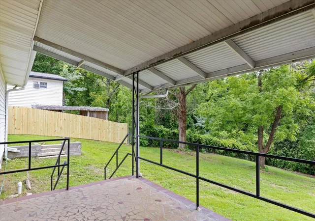 Photo 4 of Single family home for sale at 721 Claire St, Rossville, GA 30741 | MLS# 3501235 | Listing updated on 2026-10-02