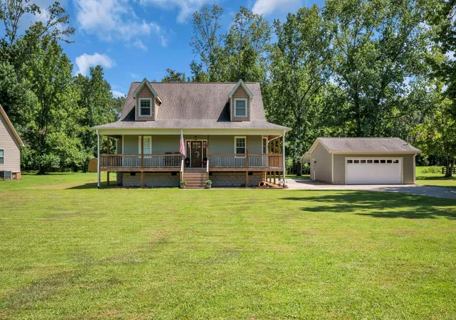 Single family home for sale at 184 Harpeth Hills Dr, Kingston Springs, TN 37082 | MLS# 3529967