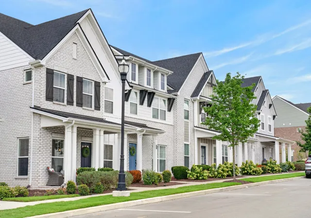 Photo 3 of Townhouse for sale at 315 Twig Pvt Ct, Hendersonville, TN 37075 | MLS# 3501435 | Listing updated on 2026-09-25