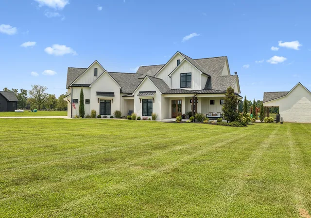Photo 3 of Single family home for sale at 7220 Plainview Rd, Christiana, TN 37037 | MLS# 3505919 | Listing updated on 2026-09-25