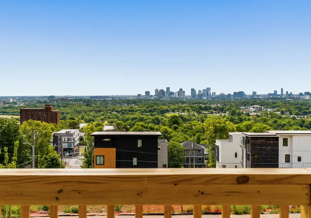 Photo 1 of Single family home for sale at 2158 Summitt Ave, Nashville, TN 37218 | MLS# 3502051 | Listing updated on 2026-09-15