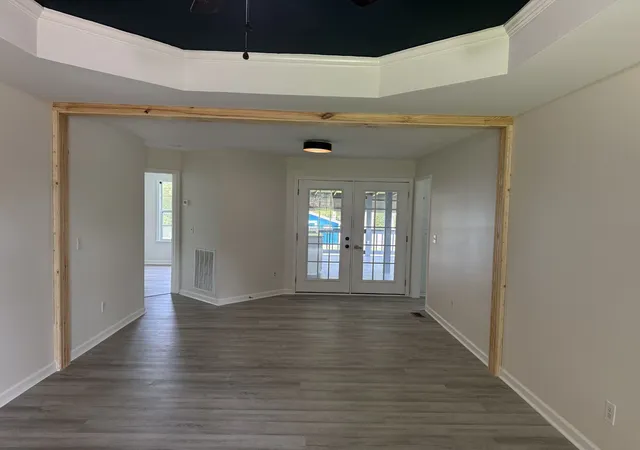 Photo 3 of Single family home for sale at 403 Southlake Dr, La Vergne, TN 37086 | MLS# 3505948 | Listing updated on 2026-09-12