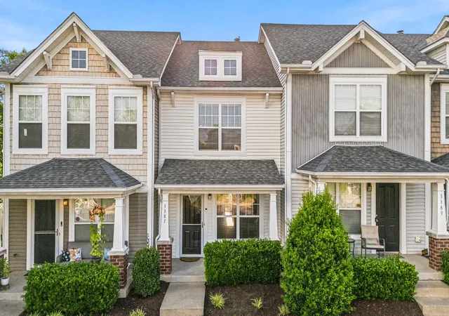 Photo 1 of Townhouse for sale at 3387 Harpeth Springs Dr, Nashville, TN 37221 | MLS# 3510206 | Listing updated on 2026-09-15