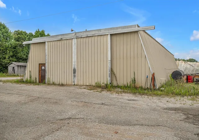 Photo 3 of Land for sale at 1259 Petty Rd, White Bluff, TN 37187 | MLS# 3510357 | Listing updated on 2026-09-11