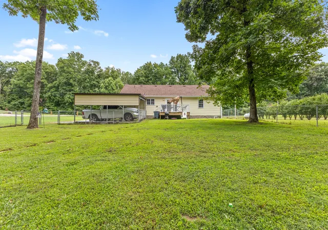 Photo 4 of Single family home for sale at 2984 Petway Rd, Ashland City, TN 37015 | MLS# 3509997 | Listing updated on 2026-09-15