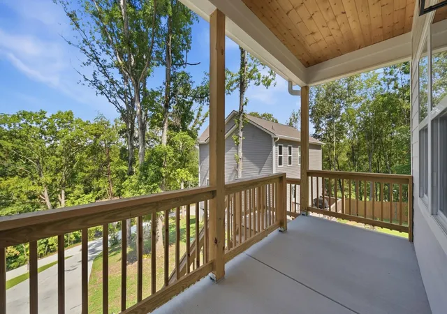 Photo 3 of Single family home for sale at 103 Jamestown Rd, Chattanooga, TN 37416 | MLS# 3506184 | Listing updated on 2026-09-13