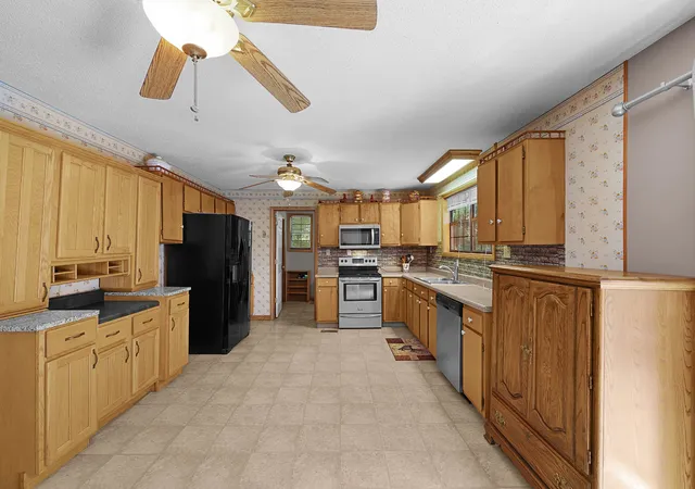 Photo 3 of Single family home for sale at 875 New Friendship Rd, Buena Vista, TN 38318 | MLS# 3508013 | Listing updated on 2026-09-11