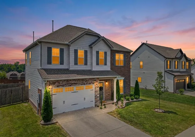 Photo 3 of Single family home for sale at 1383 Wentworth Dr, Gallatin, TN 37066 | MLS# 3507969 | Listing updated on 2026-09-17