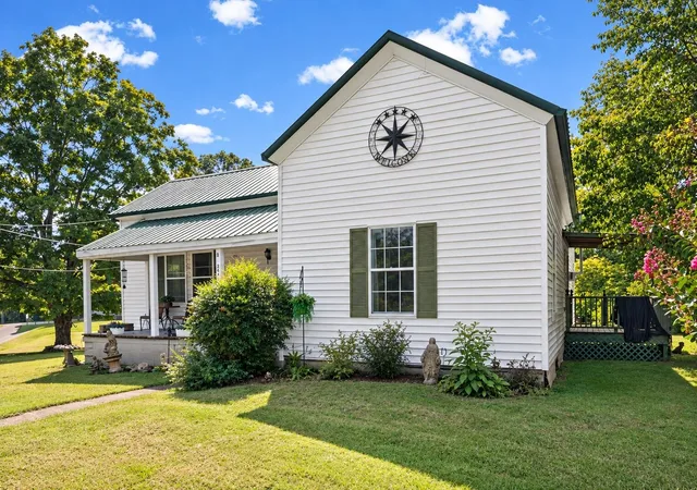 Photo 3 of Single family home for sale at 2540 Spring St, Pleasant View, TN 37146 | MLS# 3529960 | Listing updated on 2026-09-15