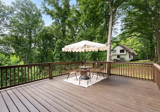 Photo 4 of Single family home for sale at 5913 Huffman Rd, Goodlettsville, TN 37072 | MLS# 3509941 | Listing updated on 2026-10-09