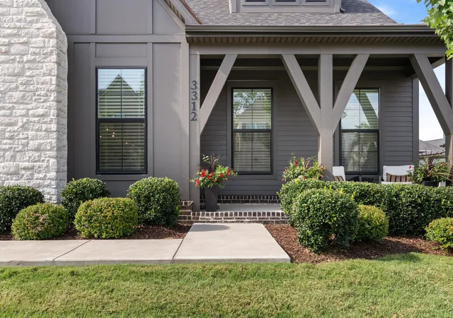 Photo 2 of Single family home for sale at 3312 Longport Ln, Thompsons Station, TN 37179 | MLS# 3510019 | Listing updated on 2026-10-04