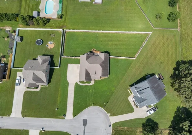 Photo 3 of Single family home for sale at 61 N Kensington Ct, Manchester, TN 37355 | MLS# 3510991 | Listing updated on 2026-09-10