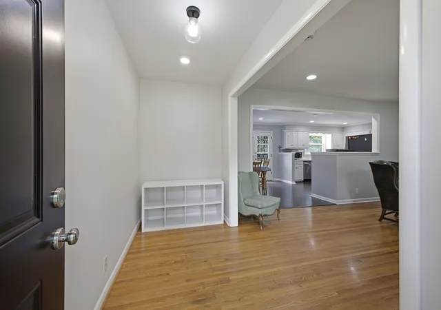 Photo 3 of Single family home for sale at 313 Timberdale Ct, Nashville, TN 37211 | MLS# 3511051 | Listing updated on 2026-10-04
