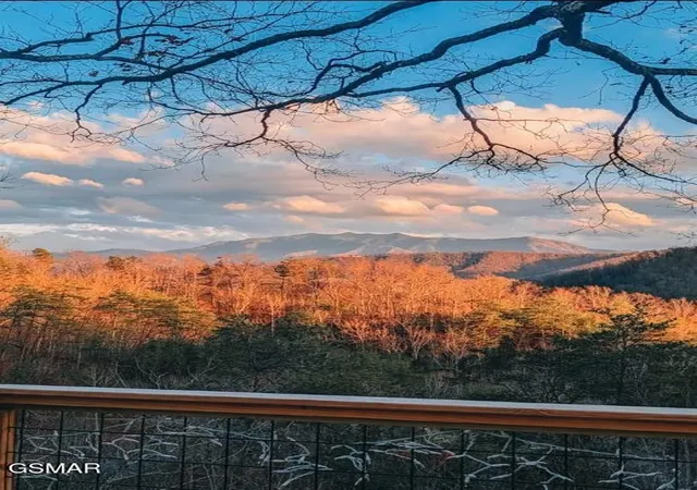 Photo 3 of Single family home for sale at 1146 Pine Mountain Rd, Sevierville, TN 37862 | MLS# 3591787 | Listing updated on 2026-09-21
