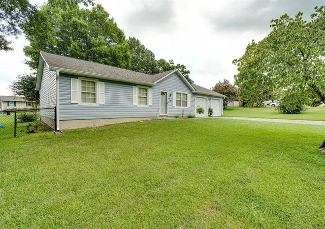 Photo 3 of Single family home for sale at 92 Sue Ln, Ringgold, GA 30736 | MLS# 3510579 | Listing updated on 2026-09-11