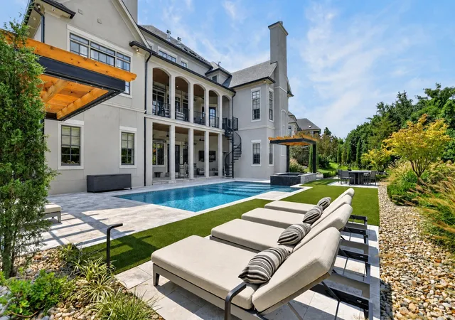 Photo 3 of Mansion for sale at 9578 Hampton Reserve Dr, Brentwood, TN 37027 | MLS# 3531429 | Listing updated on 2026-09-13