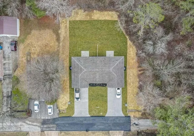 Photo 3 of Multi family home for sale at 6951 Robinson Dr, Chattanooga, TN 37421 | MLS# 3514090 | Listing updated on 2026-09-11