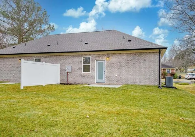 Photo 4 of Multi family home for sale at 6951 Robinson Dr, Chattanooga, TN 37421 | MLS# 3514090 | Listing updated on 2026-09-11