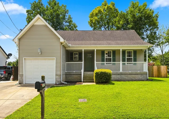 Photo 1 of Single family home for sale at 1420 Laurel Oak Dr, Antioch, TN 37013 | MLS# 3513596 | Listing updated on 2026-09-27