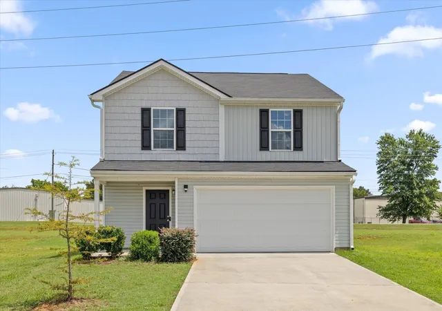 Photo 1 of Single family home for sale at 324 Middleton Ct, Chatsworth, GA 30705 | MLS# 3510937 | Listing updated on 2026-10-30