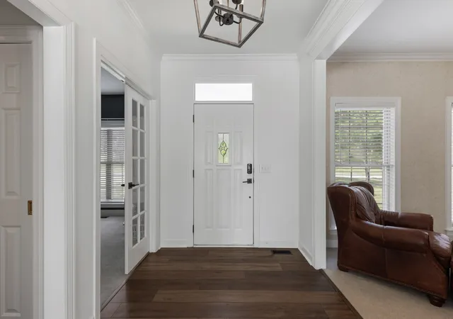 Photo 4 of Single family home for sale at 812 Lynn Dr, Goodlettsville, TN 37072 | MLS# 3510977 | Listing updated on 2026-09-15