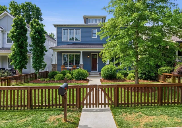 Photo 2 of Single family home for sale at 4211 Utah Ave, Nashville, TN 37209 | MLS# 3512379 | Listing updated on 2026-09-15