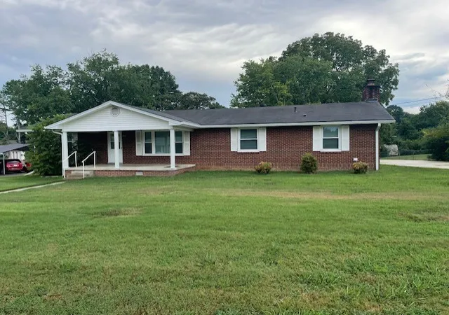Photo 1 of Single family home for sale at 1306 Raby Ave, Shelbyville, TN 37160 | MLS# 3514519 | Listing updated on 2026-09-14