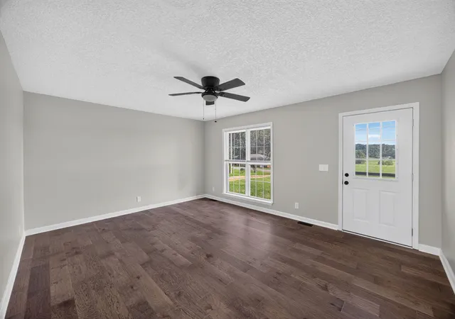 Photo 3 of Single family home for sale at 397 Charlie Hickey Rd, Sparta, TN 38583 | MLS# 3520435 | Listing updated on 2026-10-01