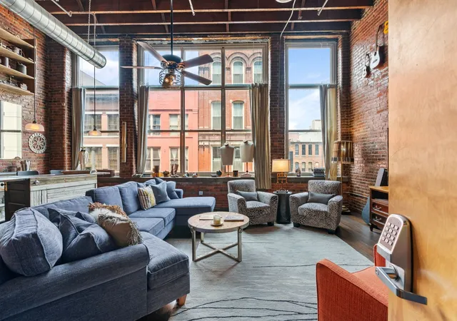 Photo 2 of Condo for sale at 207 3rd Avenue N #301, Nashville, TN 37201 | MLS# 3512938 | Listing updated on 2026-09-11