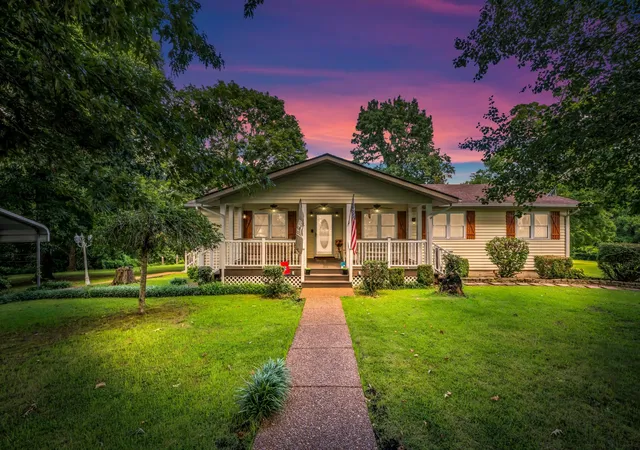 Photo 3 of Single family home for sale at 2815 Spencer Ml Rd, Bon Aqua, TN 37025 | MLS# 3512492 | Listing updated on 2026-09-14