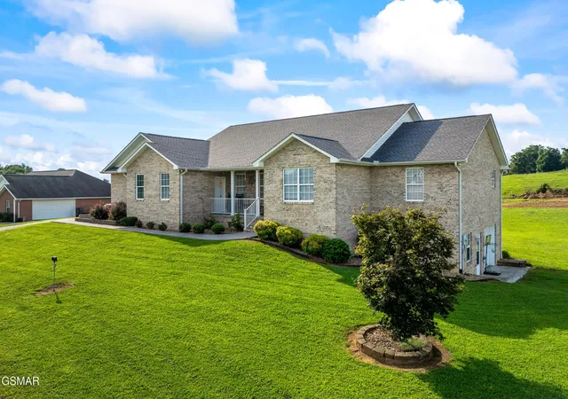 Photo 1 of Sale Pending at 1429 Alum Cave Cvs, Sevierville, TN 37862 | MLS# 3544643 | Listing updated on 2026-09-11
