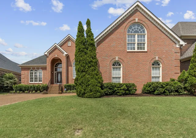 Photo 1 of Single family home for sale at 123 Gallagher Dr, Franklin, TN 37064 | MLS# 3512913 | Listing updated on 2026-10-28
