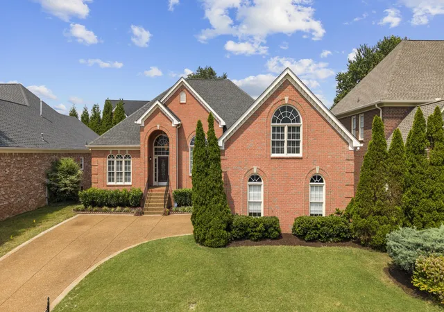 Photo 1 of Single family home for sale at 123 Gallagher Dr, Franklin, TN 37064 | MLS# 3512913 | Listing updated on 2026-10-28