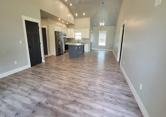 Photo 3 of Single family home for sale at 707 W Old A J Hwy, New Market, TN 37820 | MLS# 3512680 | Listing updated on 2026-09-14