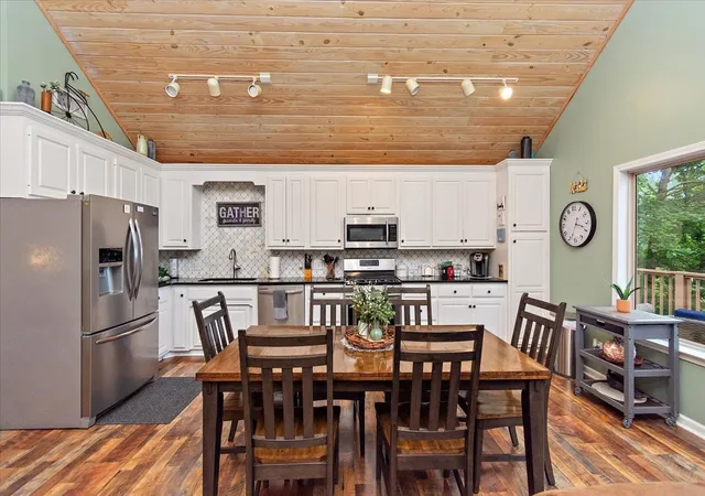 Photo 3 of Single family home for sale at 4250 Four Seasons Rd, Smithville, TN 37166 | MLS# 3512869 | Listing updated on 2026-10-06