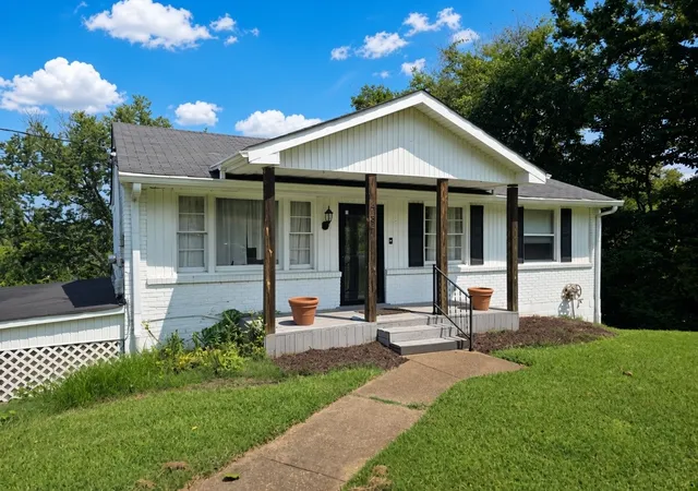 Photo 1 of Single family home for sale at 437 Cornish Dr, Nashville, TN 37207 | MLS# 3512853 | Listing updated on 2026-09-12
