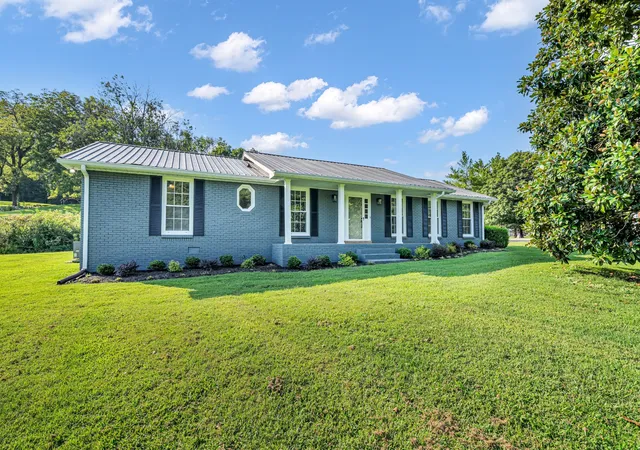 Photo 3 of Single family home for sale at 4304 Long Holw Pike, Goodlettsville, TN 37072 | MLS# 3513796 | Listing updated on 2026-09-15