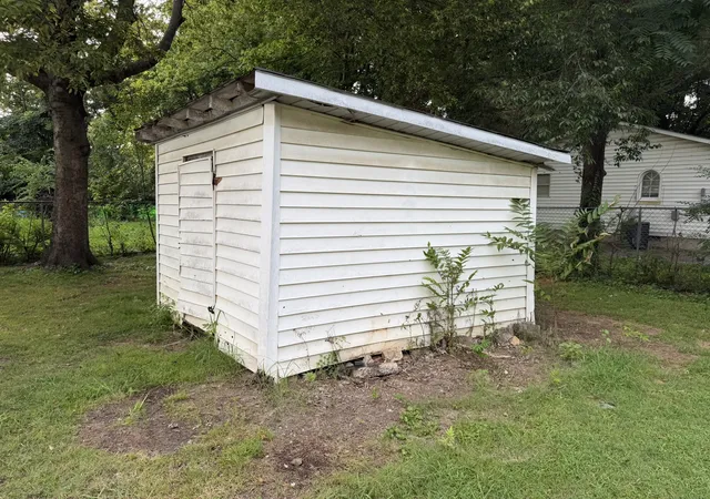Photo 3 of Single family home for sale at 429 Forrest St, Murfreesboro, TN 37130 | MLS# 3515106 | Listing updated on 2026-09-15