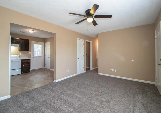 Photo 4 of Single family home for sale at 411 Eddy St, Oak Grove, KY 42262 | MLS# 3514178 | Listing updated on 2026-09-15