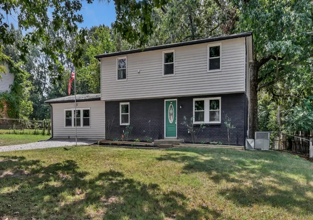 Photo 3 of Single family home for sale at 448 Appleton Dr, Clarksville, TN 37042 | MLS# 3515189 | Listing updated on 2026-09-09