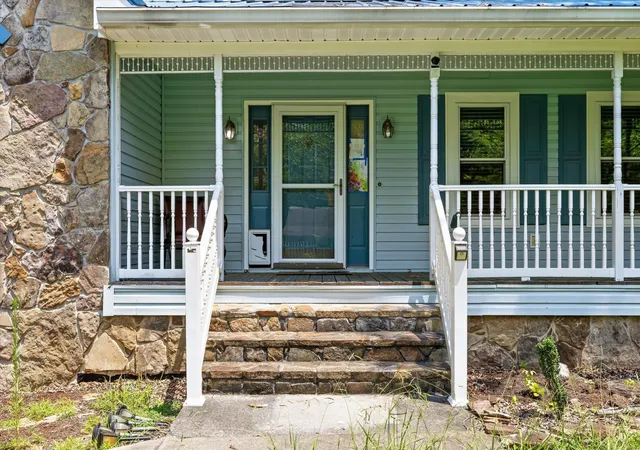 Photo 3 of Single family home for sale at 120 Nw Buckeye Ln, Cleveland, TN 37312 | MLS# 3513368 | Listing updated on 2026-09-11