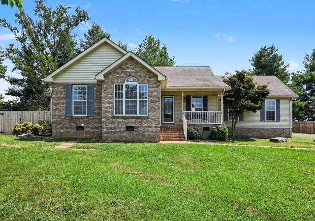 Photo 1 of Single family home for sale at 106 Dawn Ct, White House, TN 37188 | MLS# 3528078 | Listing updated on 2026-10-02