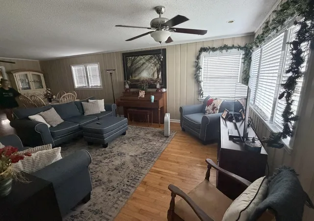 Photo 4 of Sale Pending at 397 Broadway St, Dayton, TN 37321 | MLS# 3513669 | Listing updated on 2026-09-11