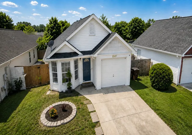 Photo 2 of Single family home for sale at 2547 Sonar St, Nashville, TN 37214 | MLS# 3513758 | Listing updated on 2026-09-12